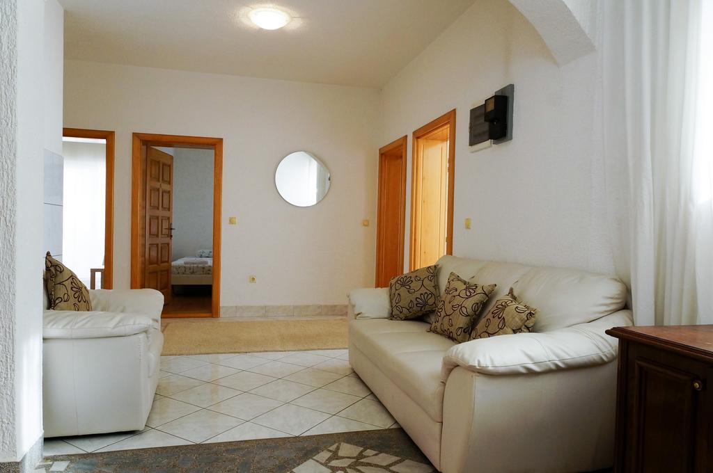 Guest House Heart Of Budva Buitenkant foto