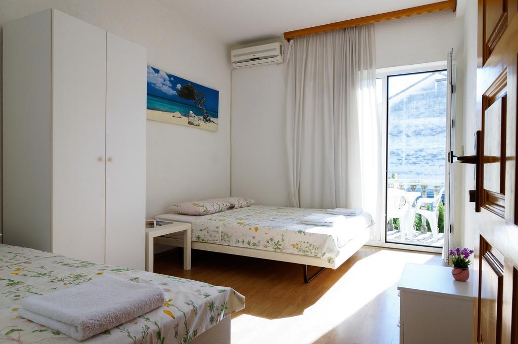 Guest House Heart Of Budva Buitenkant foto